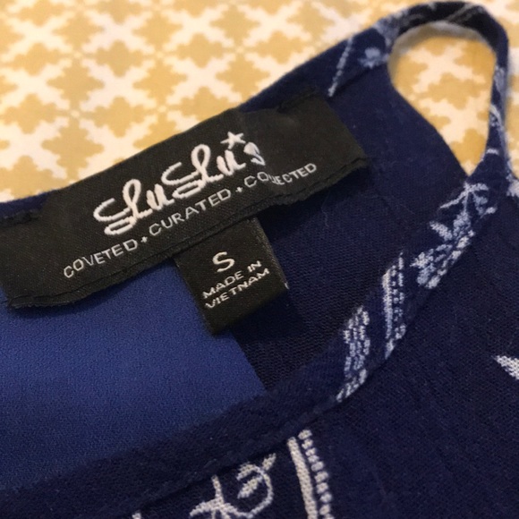 Lulus Shift Dress! - Picture 5 of 6